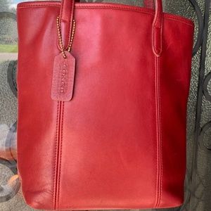 Coach Vintage Red Leather Lunch Tote 9077 Made in Costa Rica